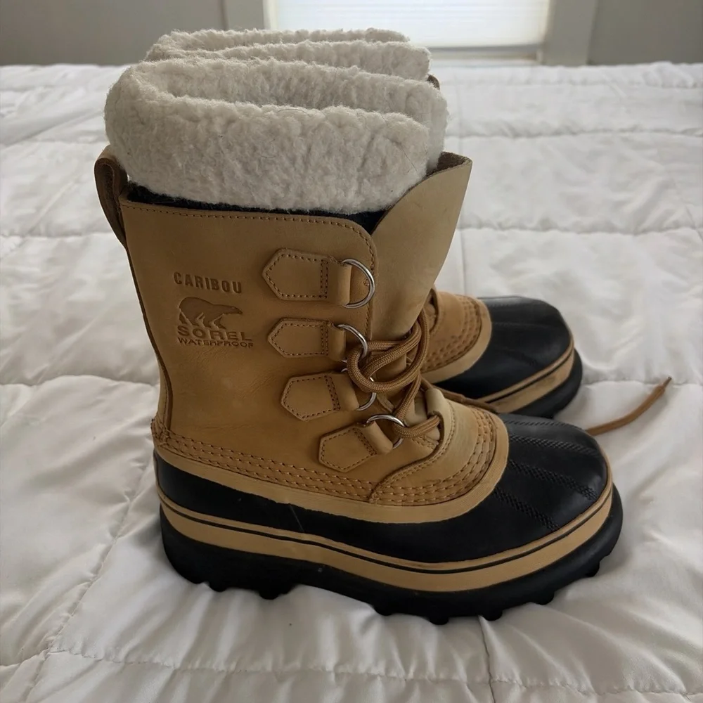Sorel Caribou Women's Winter Boots in Tan, Black, White